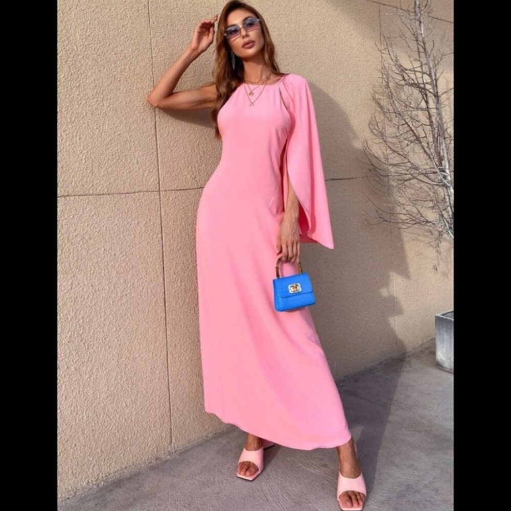 - ZARA NWT LIMITED EDITION PINK CAPELET MAXI